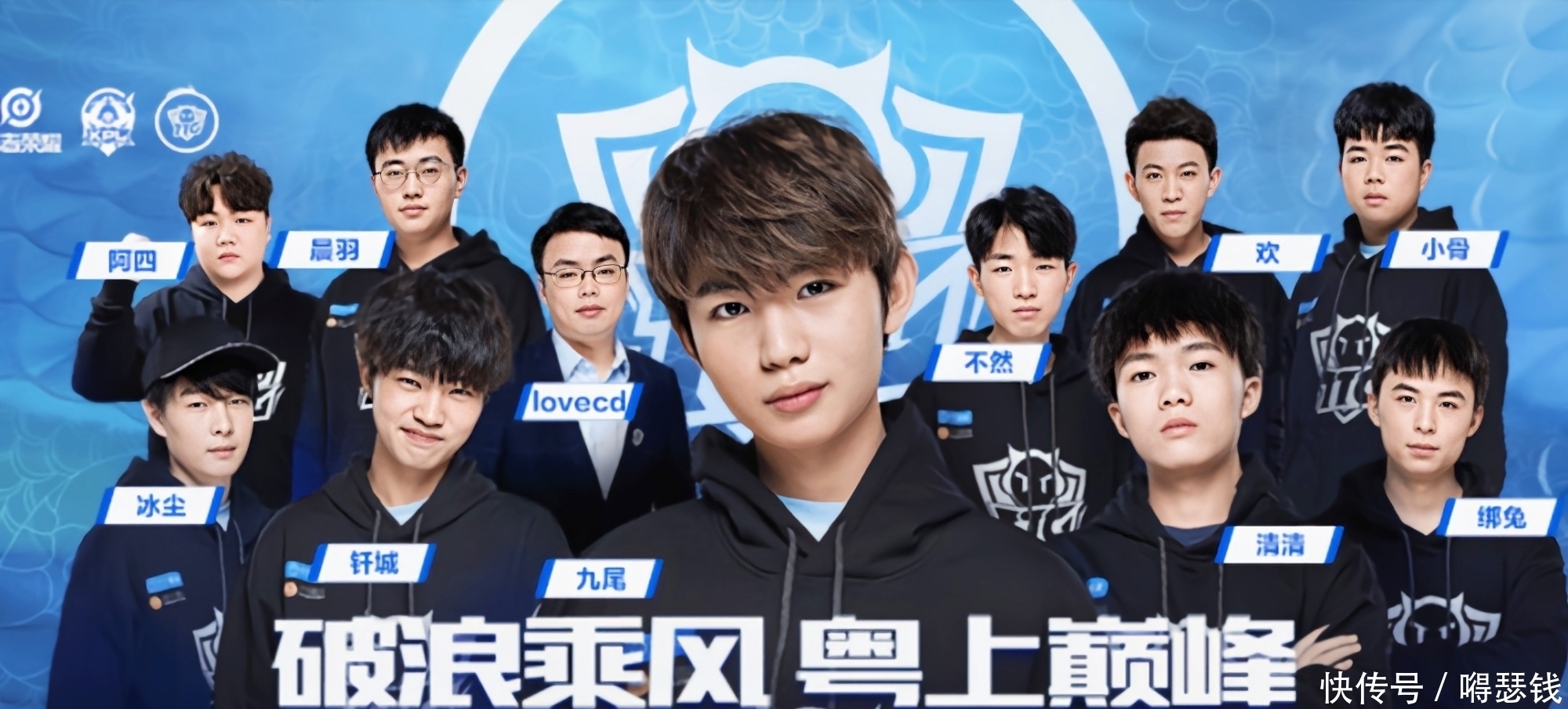 首先是